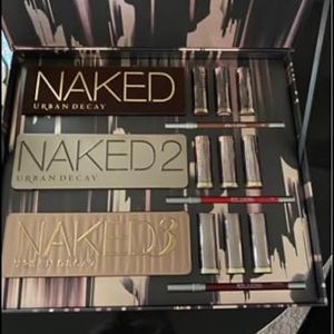 Urban Decay Naked Vault